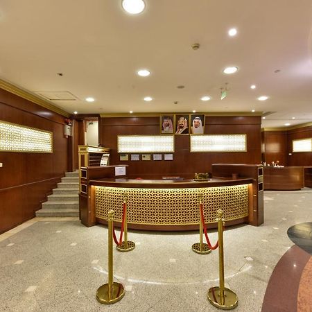 Al Mukhtara Al Gharbi Hotel Médine Extérieur photo