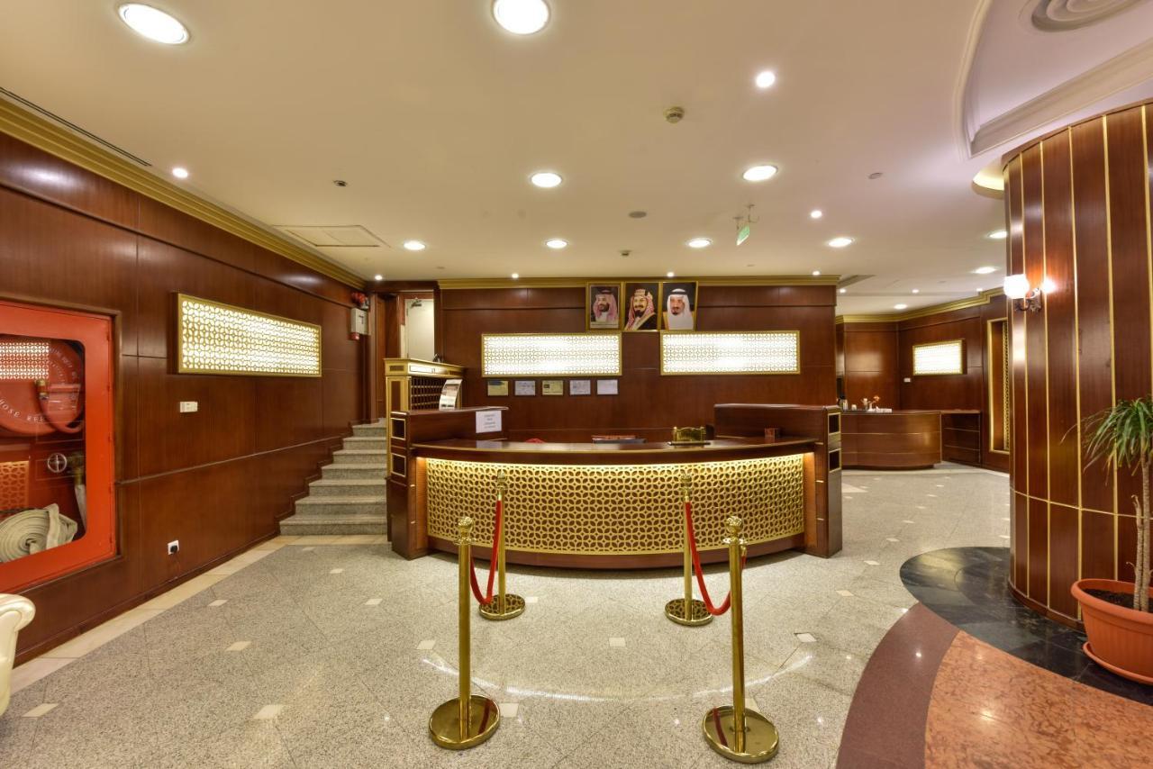 Al Mukhtara Al Gharbi Hotel Médine Extérieur photo