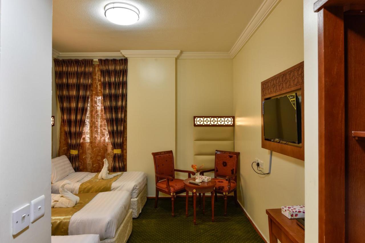 Al Mukhtara Al Gharbi Hotel Médine Extérieur photo